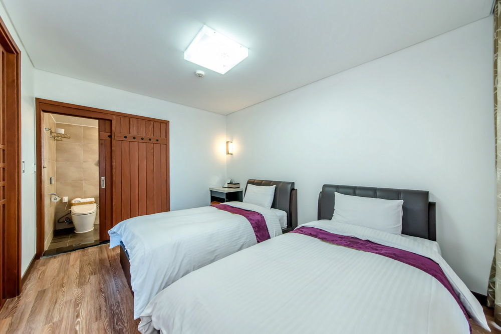 Tisland Resort Taeryun-dong Экстерьер фото
